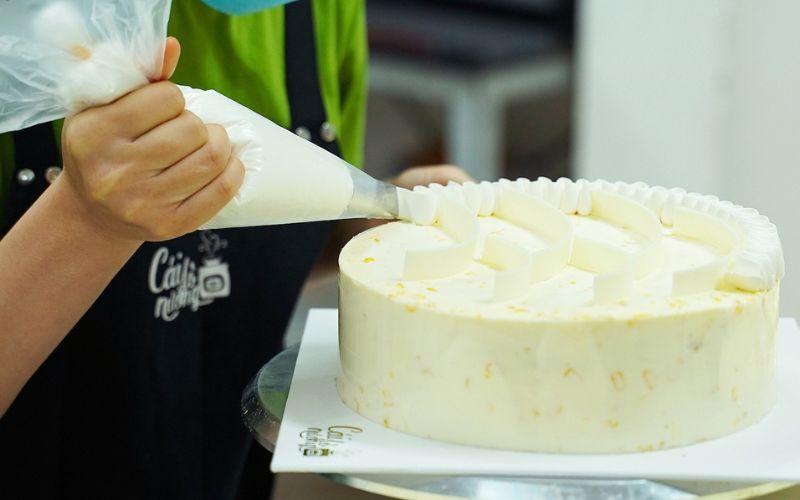 viết gì lên bánh sinh nhật tặng bạn thân